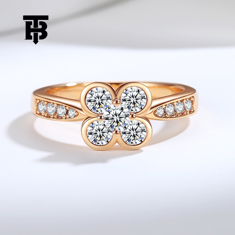 TB S925 Womens Clover Moissanite Engagement Ring, Japanese-Korean Style Classic Silver-Plated Band Ring with Rose Gold-Tone, Rhodium-Plated Finish f