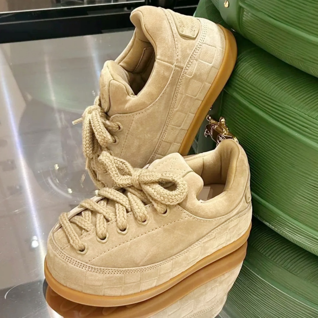 High quality Yeti sneaker Casual shoe Designer Ankle Boot Luxury Comfort Womens Man track Run shoe DHgate suede leather trainer outdoor sport youth