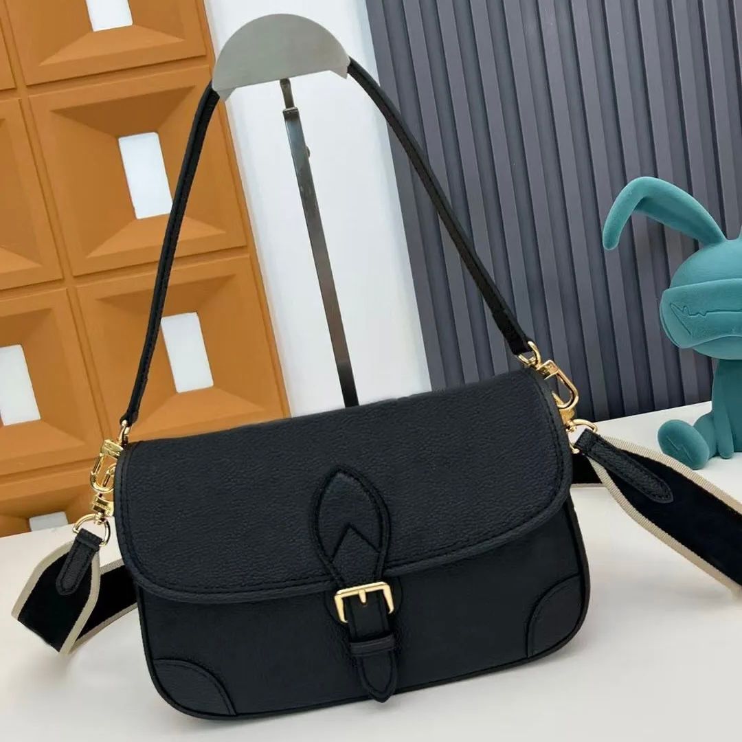 Designer women's embossed leather shoulder strap leather handbag black wallet crossbody bag women's wallet fashionable handbag