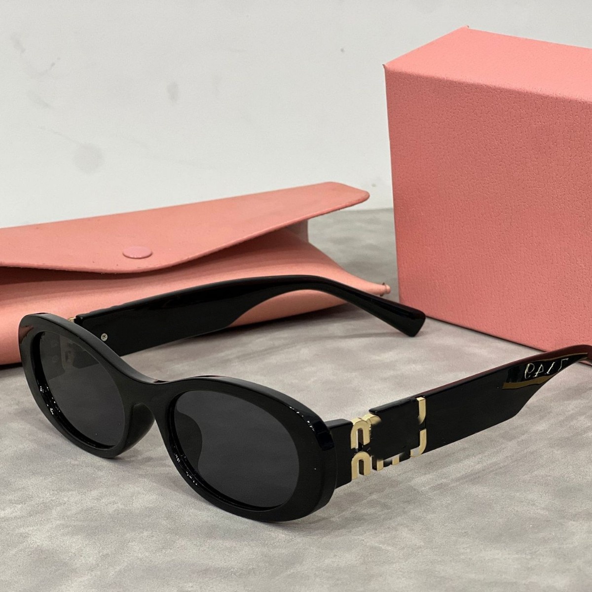 Hot Designer Oval Sunglasses Women Vintage Shades Driving Polarized Sunglass Male Sun Glasses Fashion Metal Plank Sunglas Eyewear7149