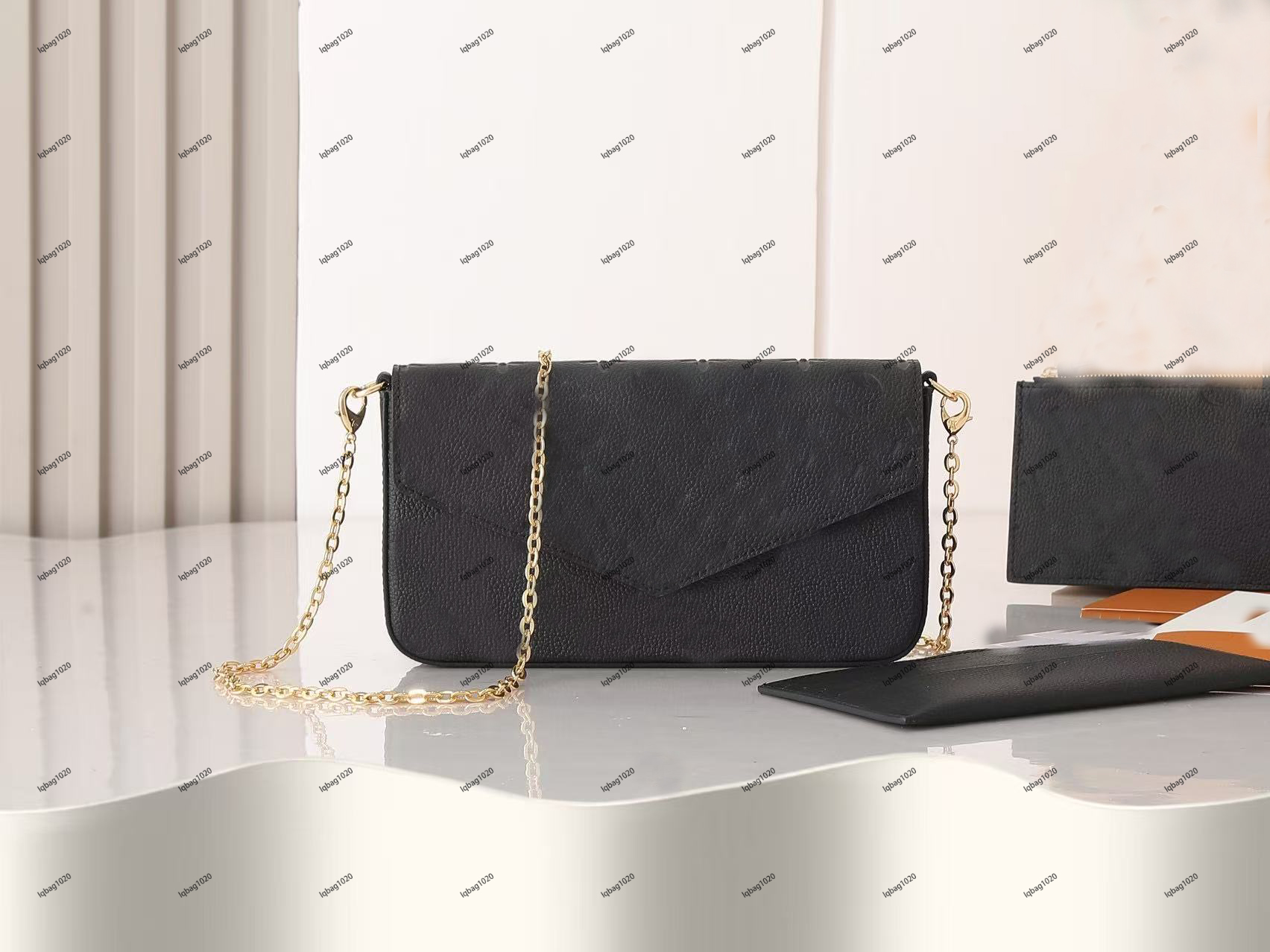 10A Top Quality is elegant but not shallow, full of personality and unique women's bag