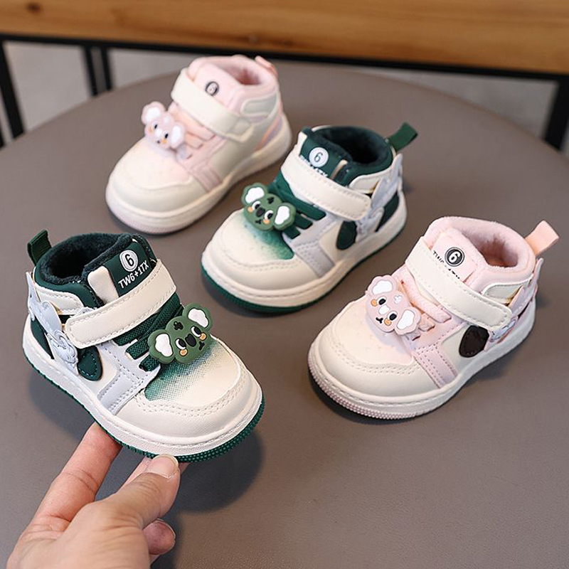 Winter Toddler Shoes New Boys Girl Sports Shoes Infant Baby Plush Cartoon Cute Anti Slip Comfortable Walkfashion Kids Skateboard Shoes Sneakers Size