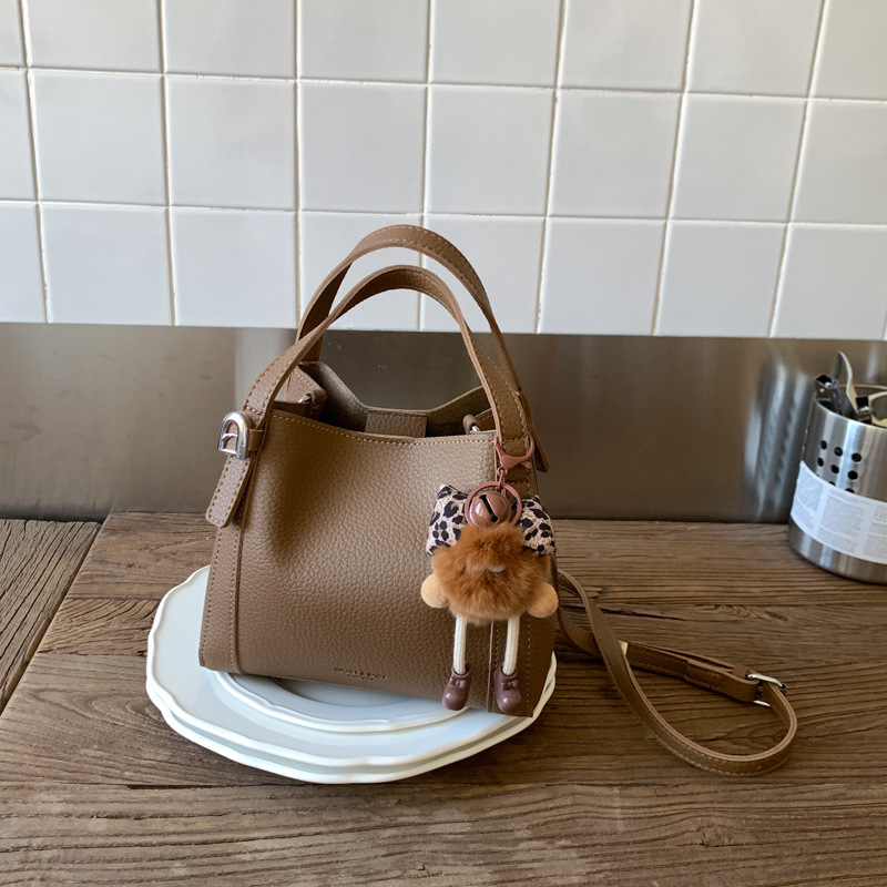 Autumn 2025 lychee pattern soft bag luxury women's leather bucket bag, elegant design, large capacity, mother-daughter bag, multi-functional co