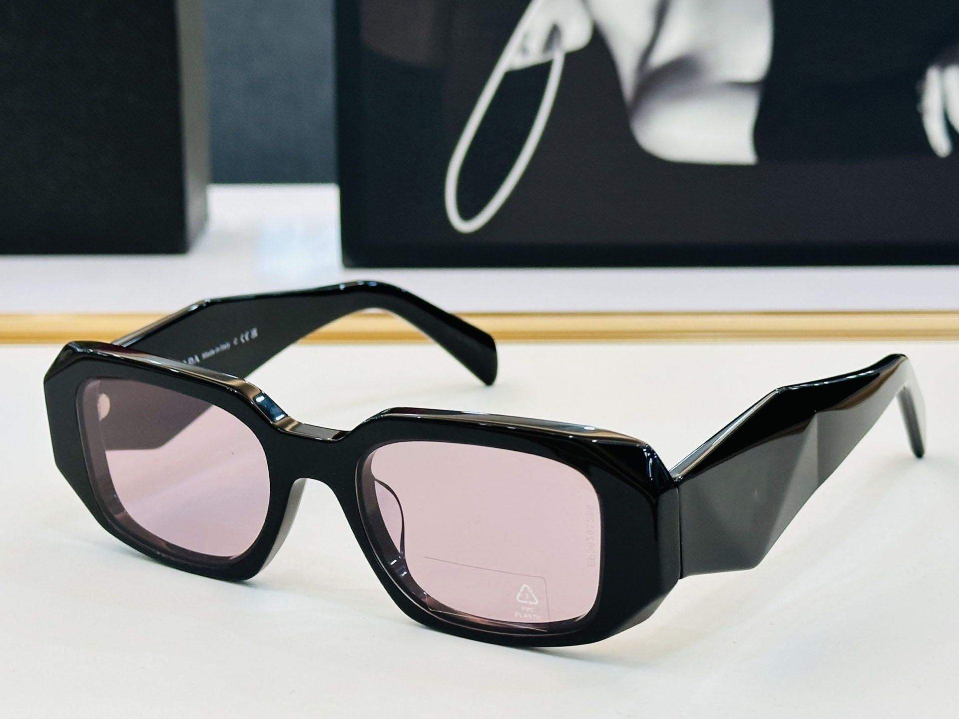 Hot Summer ladies sunglasses designer Triangular leg designer sunglasses s pr17ws Polarized Top quality sunglasses for women Designer UV400 Eyewear
