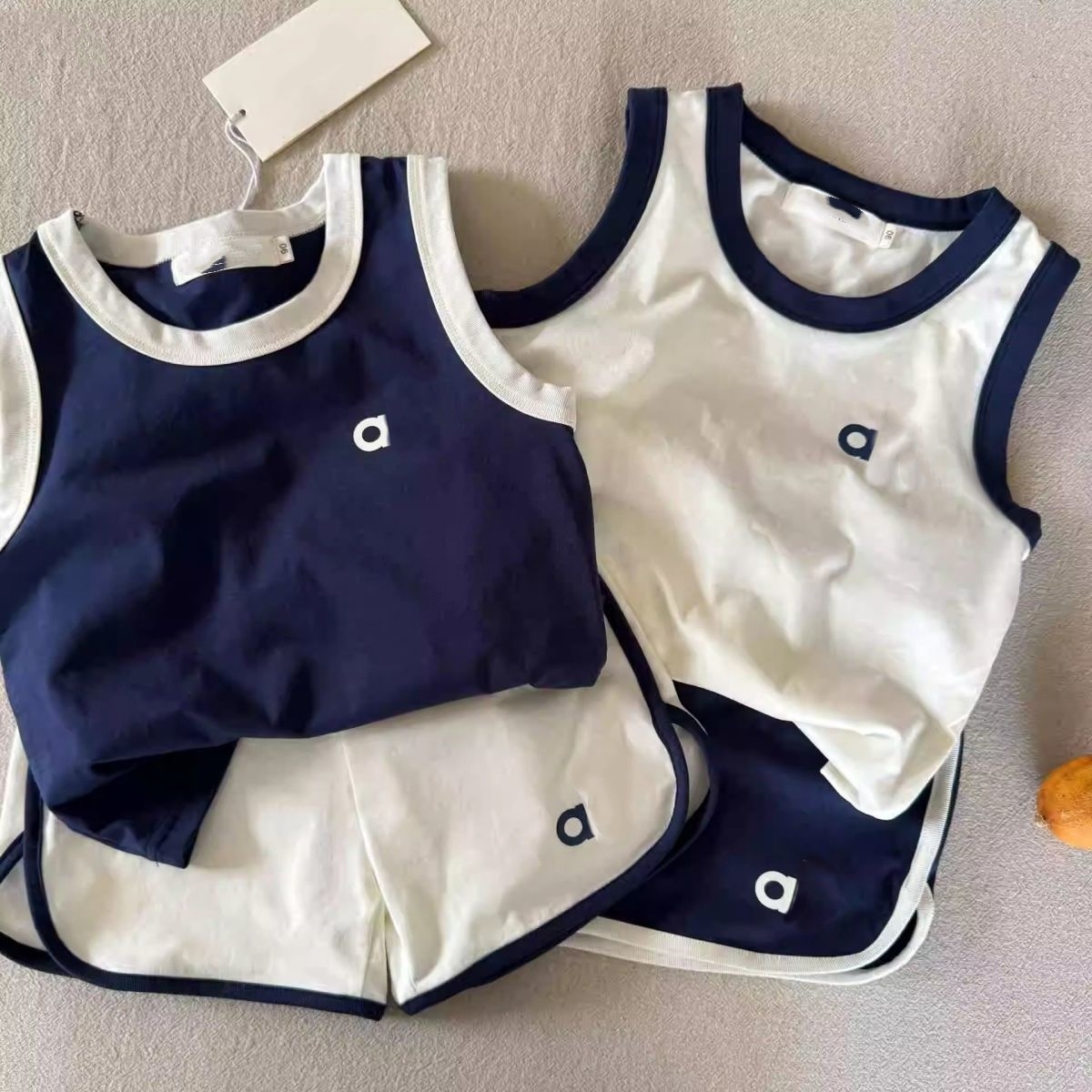 A1046 Kids Summer Sets Tracksuits Boy Designer Clothing Girls Leisure Two-piece Set Letter Vest Quick Drying Shorts Children Sport Set-image-1070962970