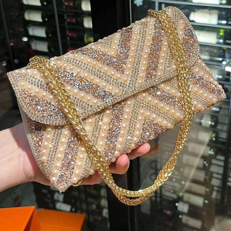 Designer Bags Dia Studded Pearl Evening Handbag Paired With Formal Dress Diagonal Cross Chain Single Shoulder Bag Luxury Bag