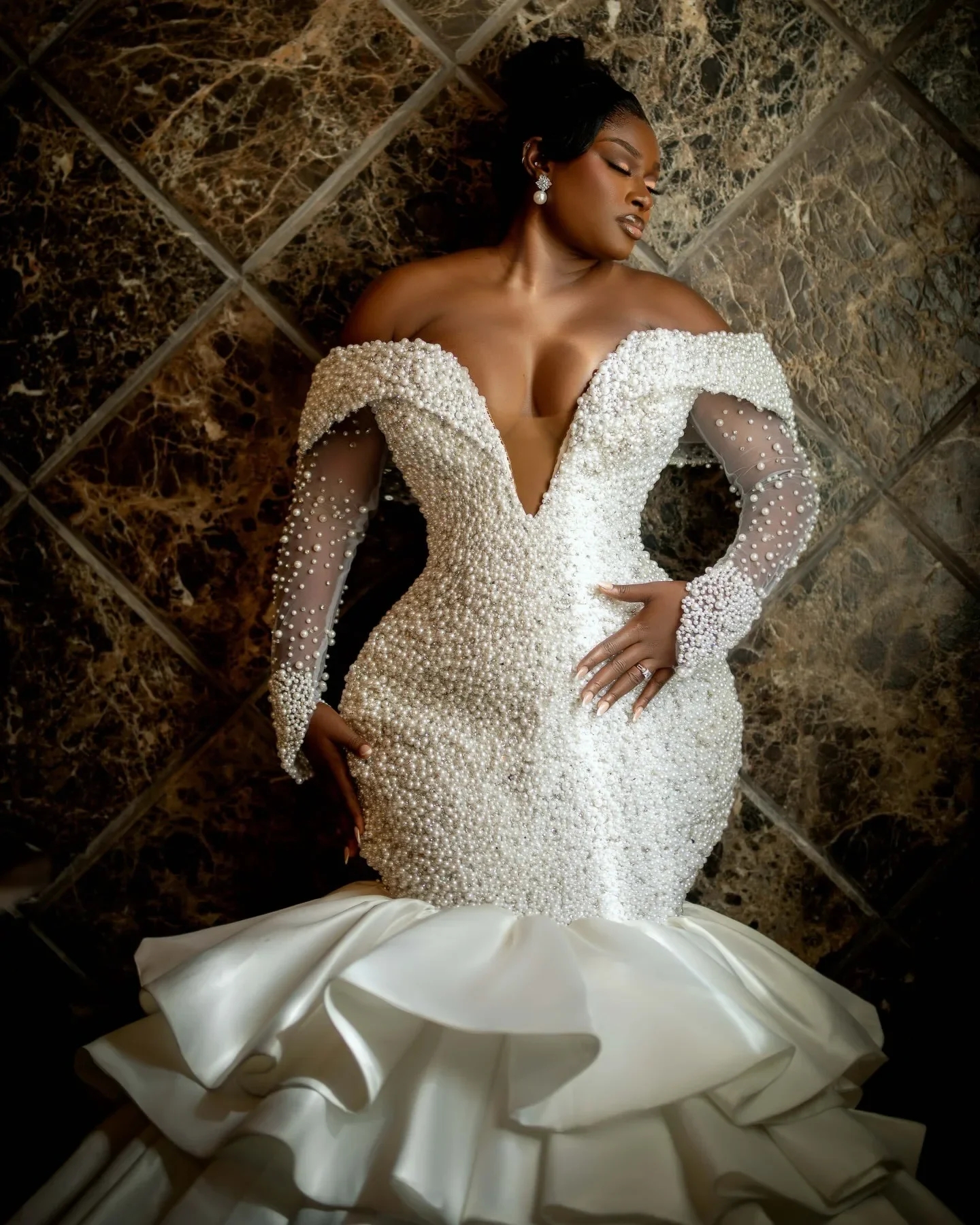 2026 Modern Arabic Dubai Wedding Dress Off the Shoulder Long Sleeves Pearls Ruffles Mermaid Bride Dresses Robe Mariage African Vestidos De Noivas