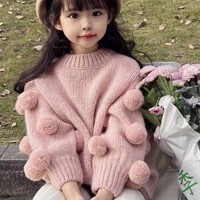 Spring and Autumn New Childrens Fashionable Girl Baby Pink Lantern Sleeve Wool Ball Sweater Top T250825
