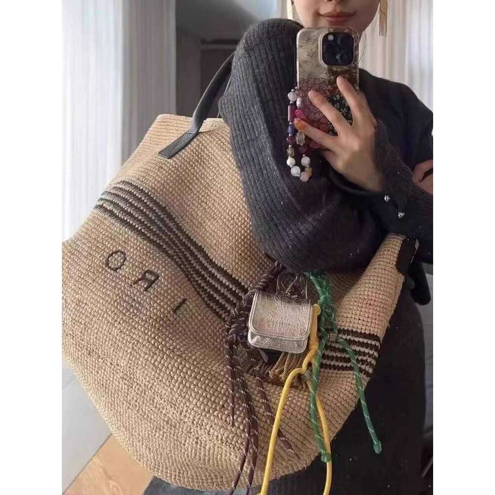 Designer Bag Tote Bag Shoulder Bag Wang Ziwen Same For Women 2025 New Summer Lazy Style Single Shoulder Handbag Large Capacity Straw Woven Underarm