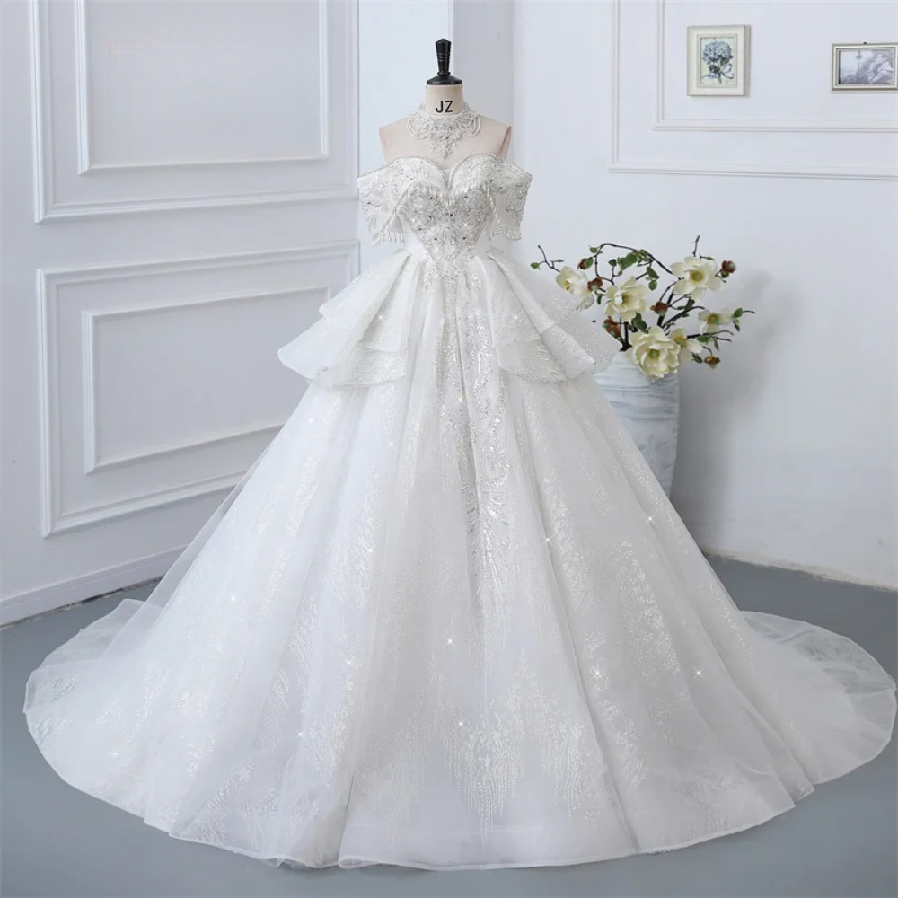 Customized Detechable Necklace Europe Luxury Wedding Dresses 2025 Ivory And Champage Gilter Tulle Bride Dress