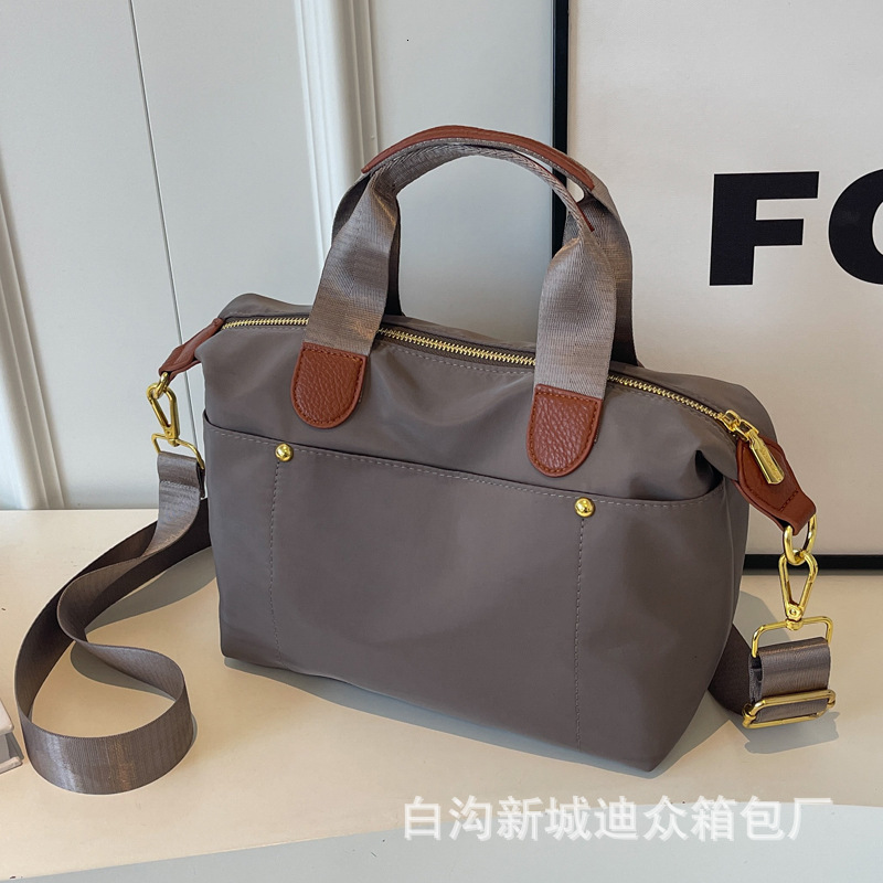 Women's Fashion Retro Trendy Boston Bag 2025 New Luxury Bagdesigner Free Shipping Single Shoulder Handbag Dumpling Bag Lightweight Travel Bag