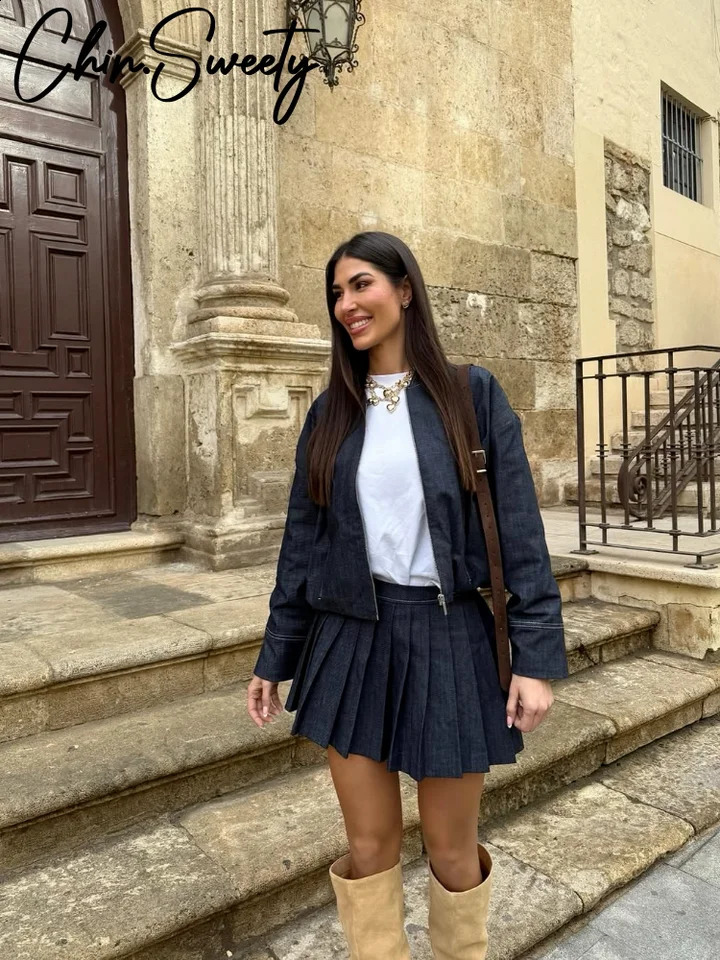 Street Denim Coat Mini Skirt Set Oneck Long Sleeve Jacket Pleated Skirts Female Suit 2025 Autumn Lady Suits 250823