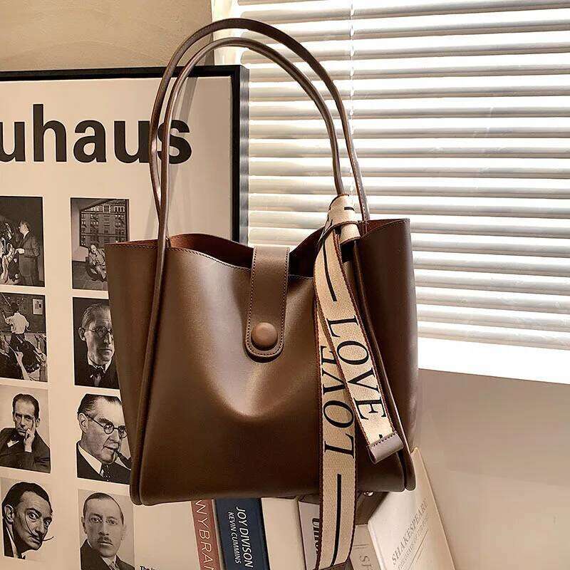 Large Capacity Coffee Handbags Spring Big Women's New Trendy Foreign Style Shoulder Bag Texture Fashion Tote Bags