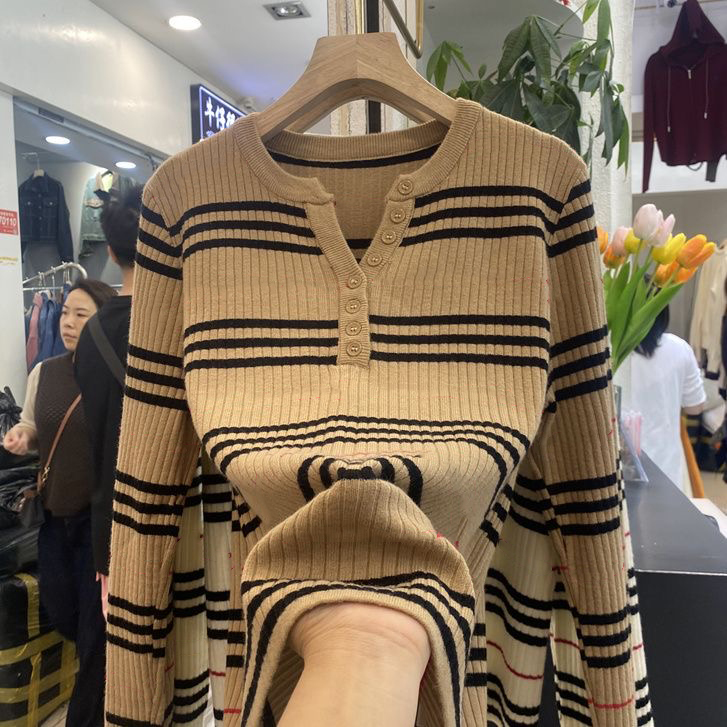 Fall/winter V-neck half-open contrast striped sweater women loose Joker slim sweater niche casual plus size blouse