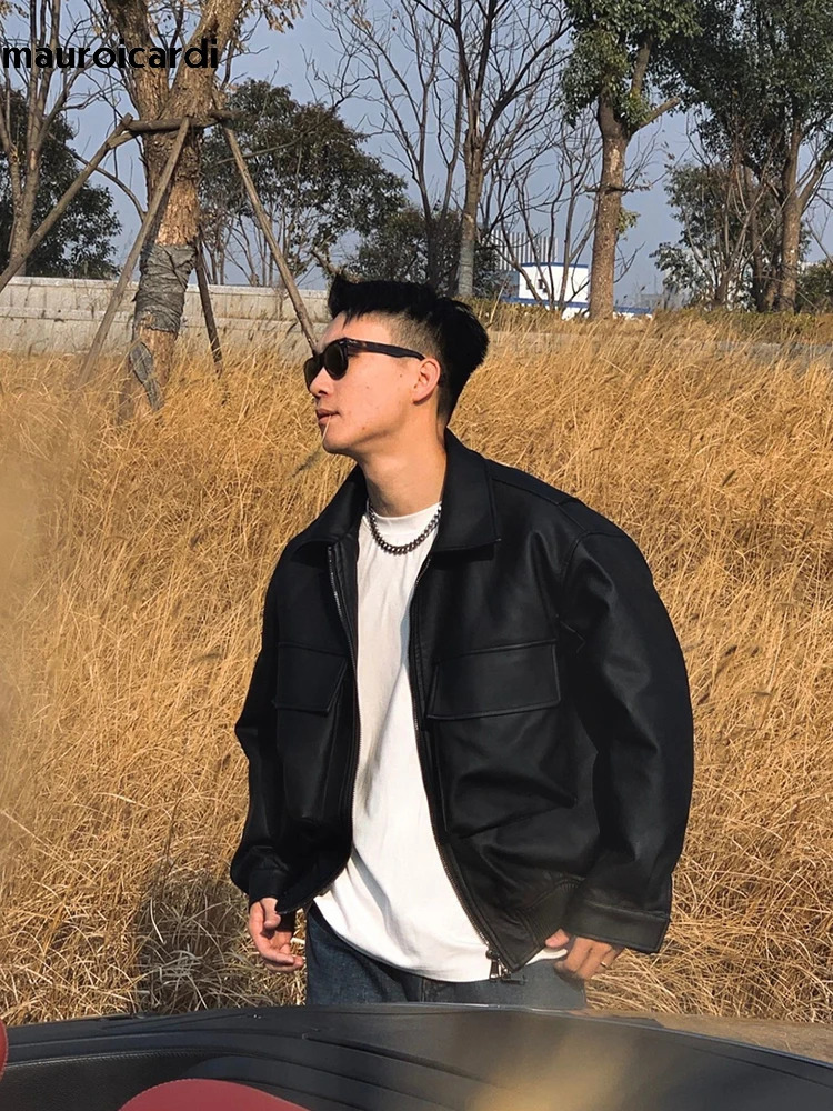 Mauroicardi Spring Cool Handsome Oversized Short Matte Black Pu Leather jacket Men Zipper Pockets Loose Clothes 250920