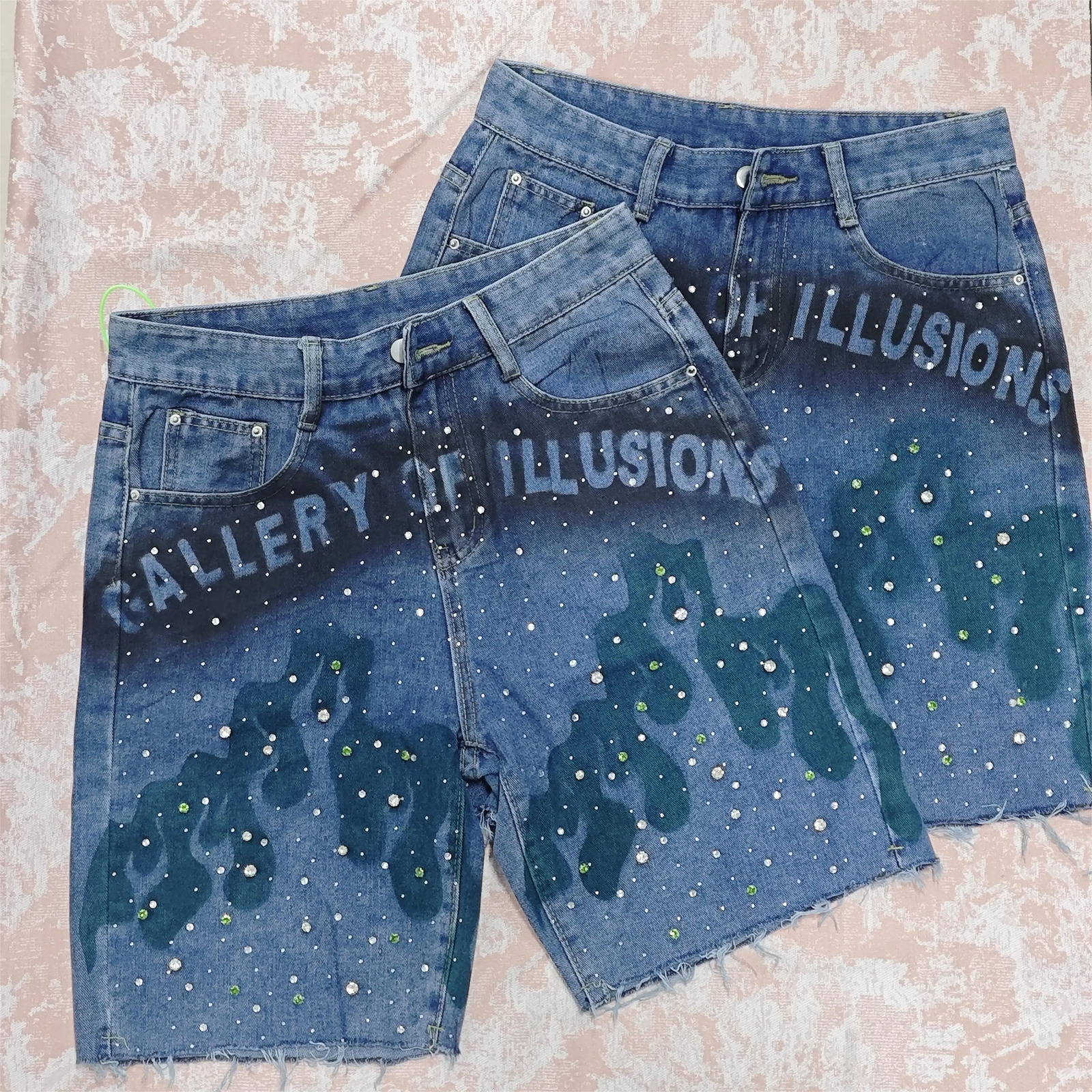 Y2K Street Fashion Flame Rhinestone Baggy Denim Shorts Womens American Casual Summer Fivepoint Pants Harajuku Couple Short 250825