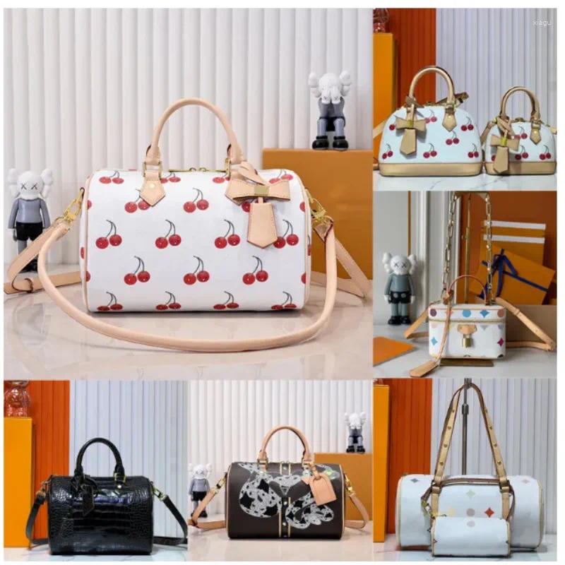 Shoulder Bags 10A Designer Bag Womens Mens Takashi Murakami Luxurys Handbag Shell Tote Carryalls Clutch Travel Bucket Pochette