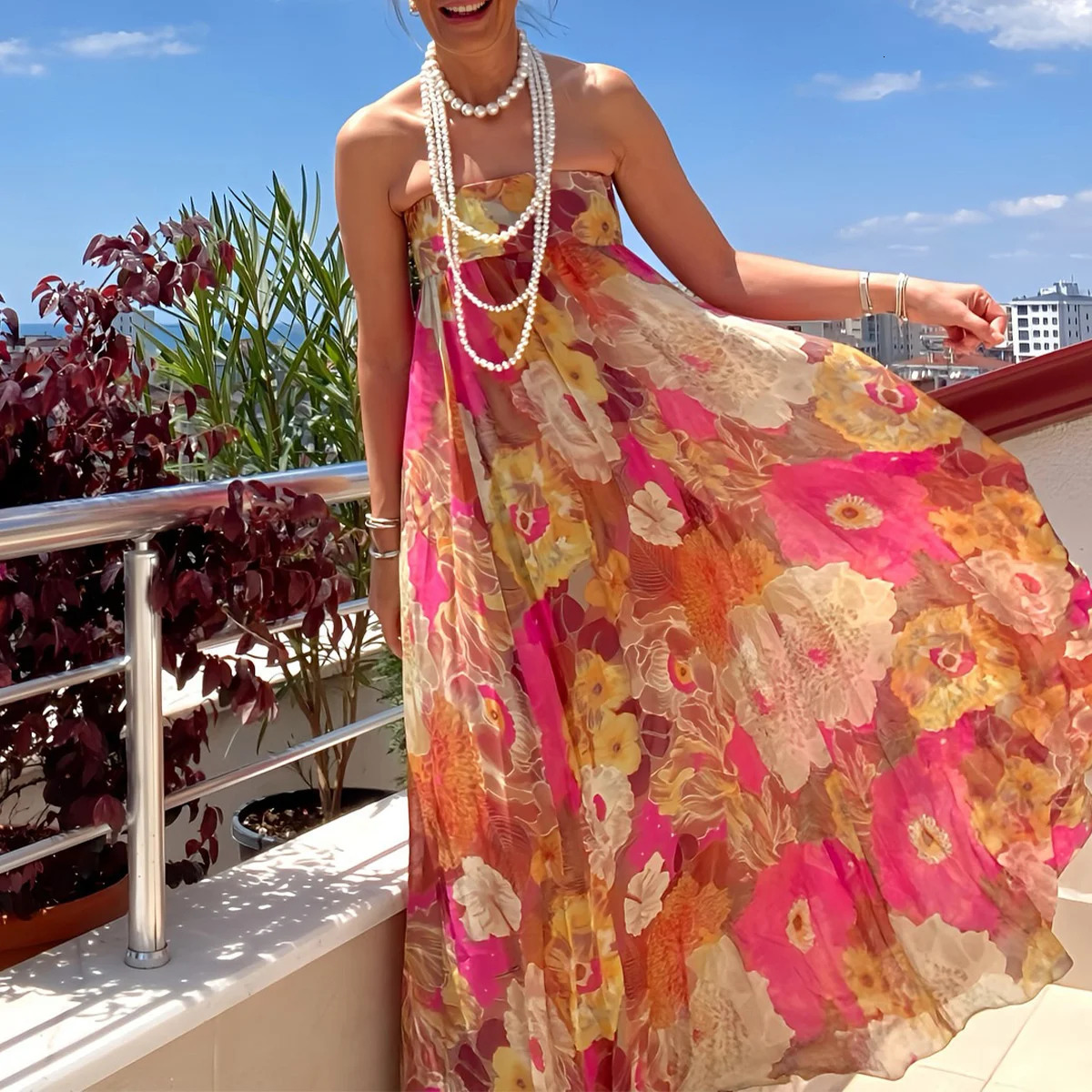 Retro Printed Strapless Long Dress Sexy Ladies Sleeveless Backless Pleated Vestidos Summer Chic Female Party Street Robes 250825