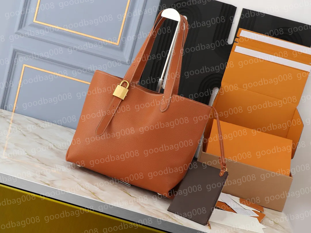 Designer Low Key Hobo Totes Shoulder Bags Luxury Handbags for Women Fashion Lock Chest Pack Lady Leather Handbag Brown Pouch Womans Purses Caba