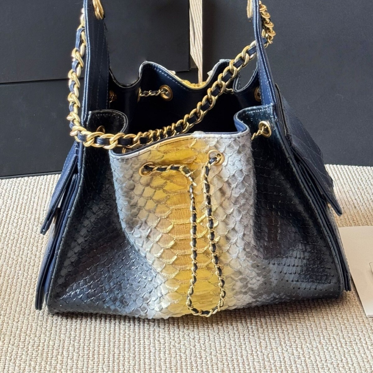 Fashion Underarm Stray Bag 2025 New Single Shoulder Bag Handbag Womens Bag G859