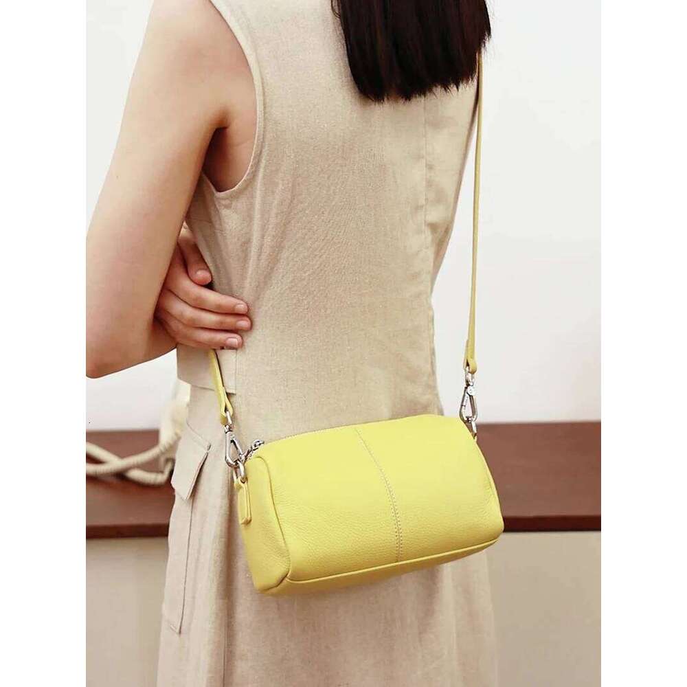Designer Bags 2025 Genuine Woman Cowhide Shoulder Soft Leather Minimalism Bags Womens High Quality Crossbody Bag Luxury Bag