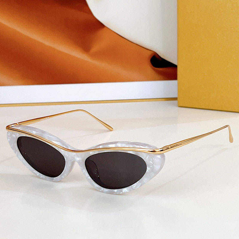 Designer Womens Cat Eye Sunglasses 40166 Luxury Lady Personality Acetate metal structure Outdoor UV protection Ladies Cat Eyes