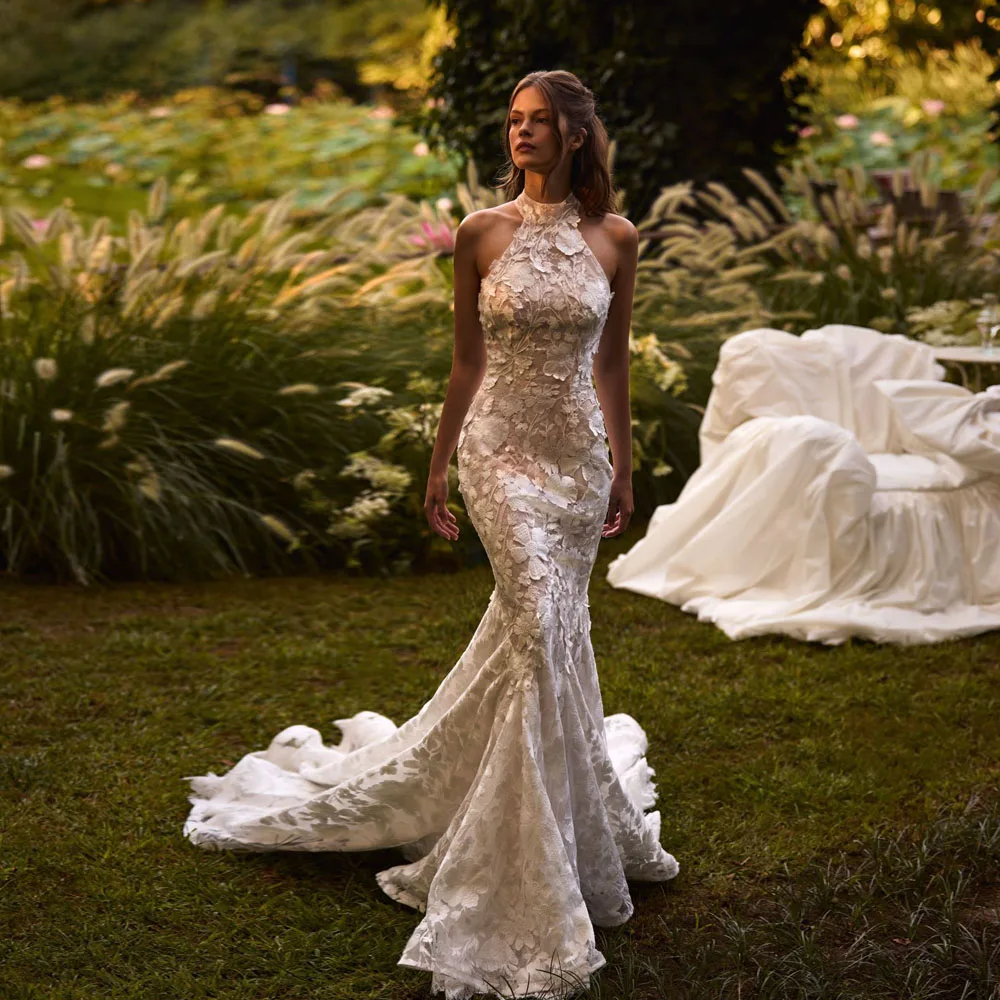 Mermaid Sexy Wedding Dresses Backless Halter Neck Lace 3D-Floral Appliques Bridal Gowns Floor Length Custom Made Color/Size
