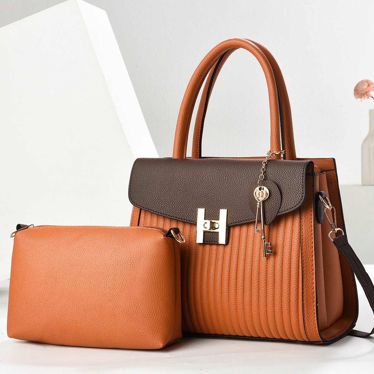 Free Shipping 2025 New Designer Bag High-end Simple High-end Large Capacity Single Shoulder Bag High-end Handbag Color-block Mother-daughter Bag Lar