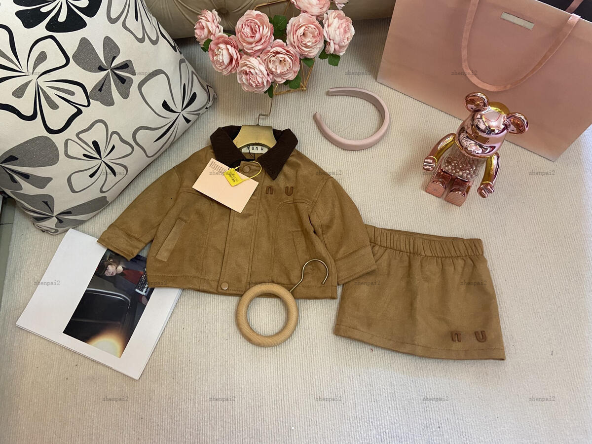 Luxury girls dress suit Autumn Jeans slit dress baby overskirt kids designer clothes Long-sleeved jacket and skirts A079X03N033