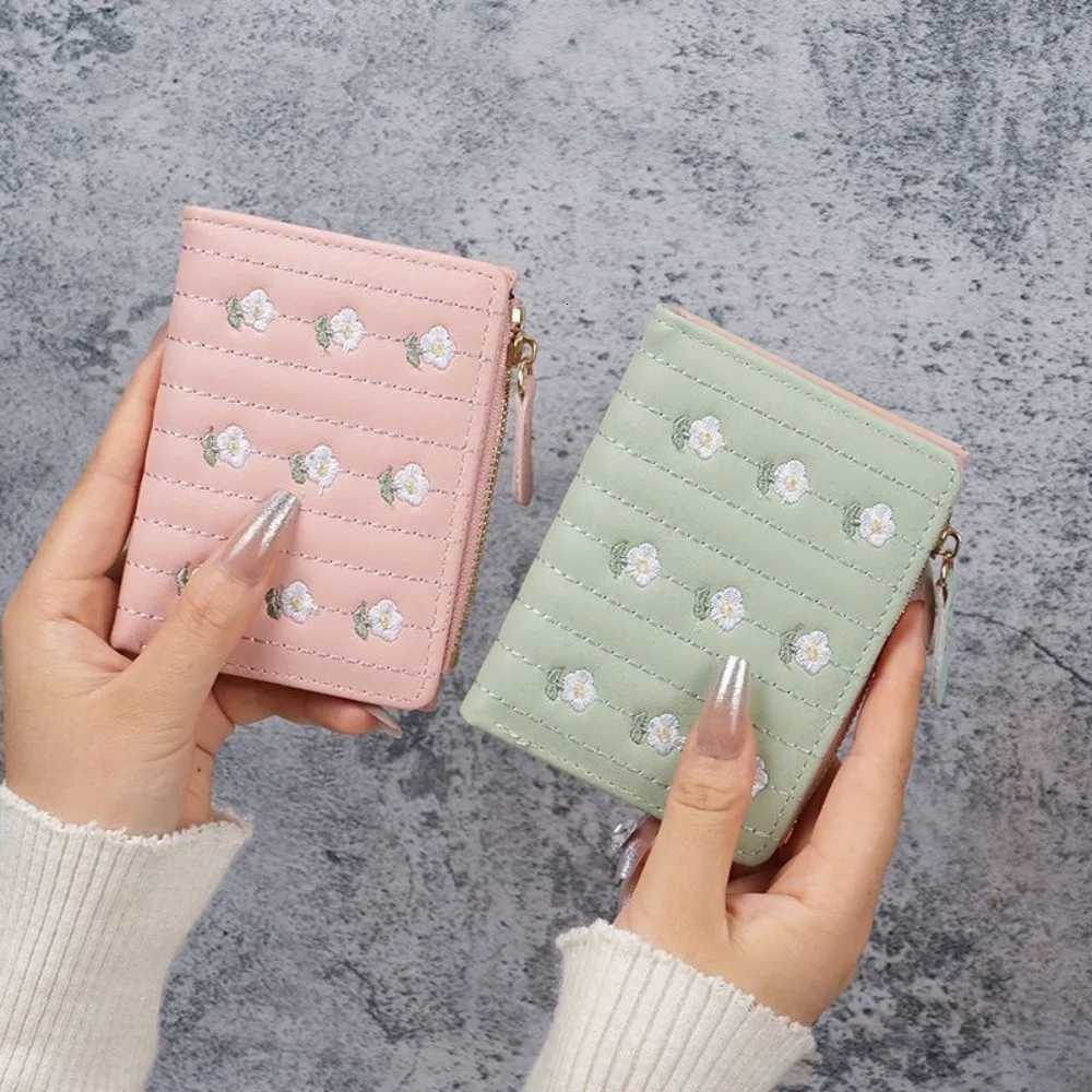 Women Mini Cute PU Leather Short Wallet Cute Fashion Coin Money Bag Ins Large Capacity Coin Purse W250826