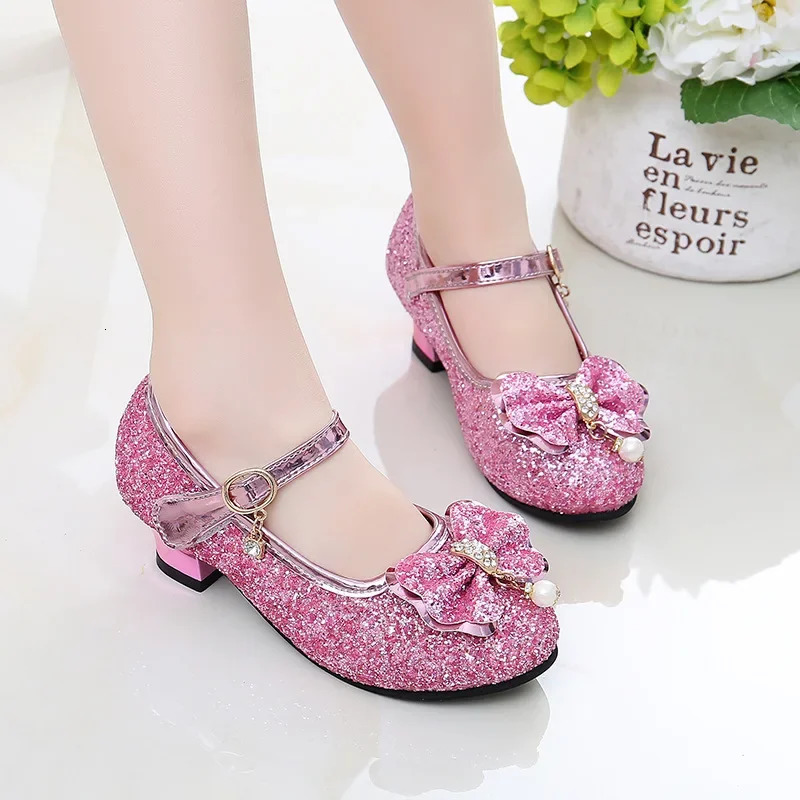 Children Shoes Girls High Heel Princess Dance Sandals for Girls Kids Shoes Glitter Soft Leather Fashion Party Dress Wedding250825