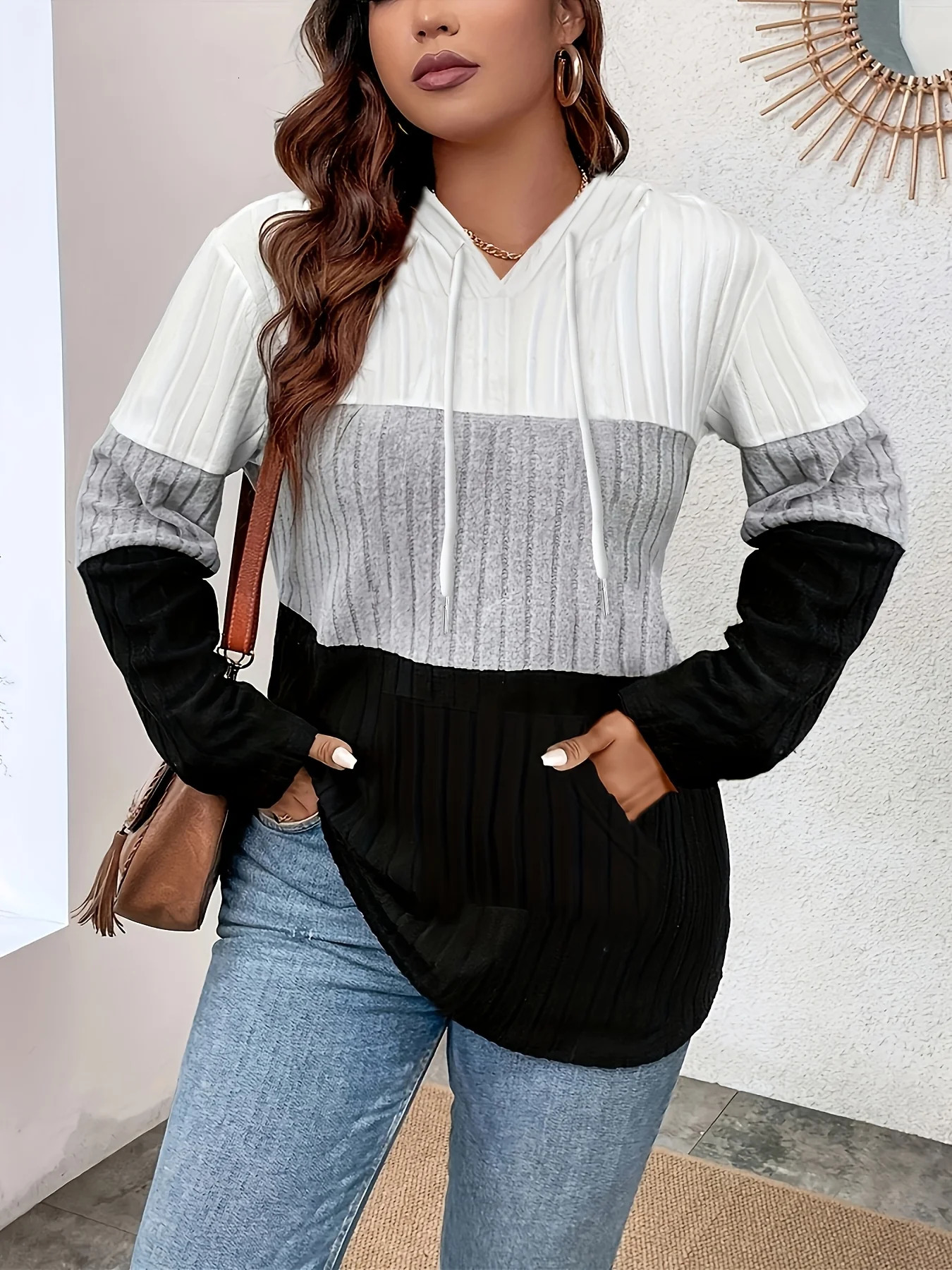 Plussize European and American crossborder spring and autumn stitching contrasting hooded sweatshirt250825