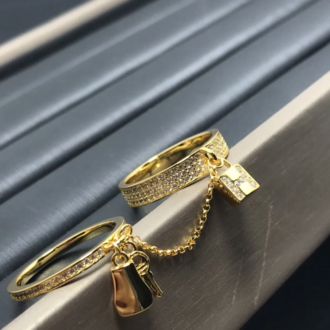 2025 Top Rings woman designer Brand rings for women high Quality Sterg Pig snout 18 gold Nose Round CIrcle Hollow Ring Wedding ring Jewelry gold rin