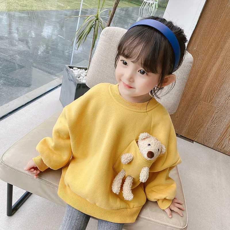 2023 New Spring Girl Sweater Korean Version Thick Girls Kid Plus Velvet Top Cute 26 Years Old Childrens Clothing Z250826