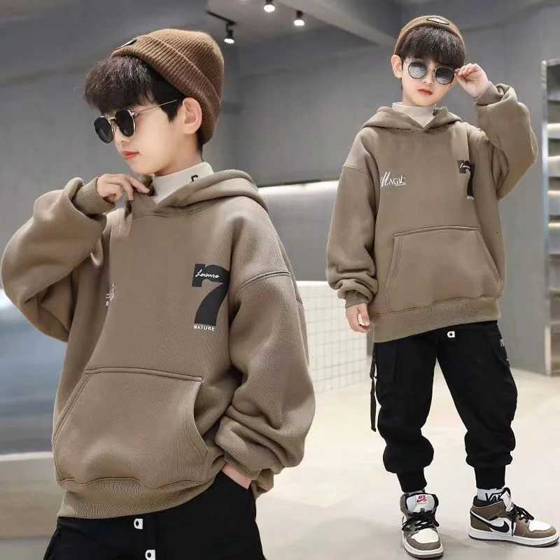 Boys Fashion Hoodies 2024 Autumn Winter Kids Sweatshirts New Handsome Long Sleeved Clothes Big Children Loose Hooded Tops Z250826