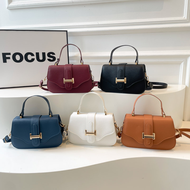 Textured Casual Solid Color Summer New Fashionable Large Capacity Crossbody Shoulder Small Square Bag