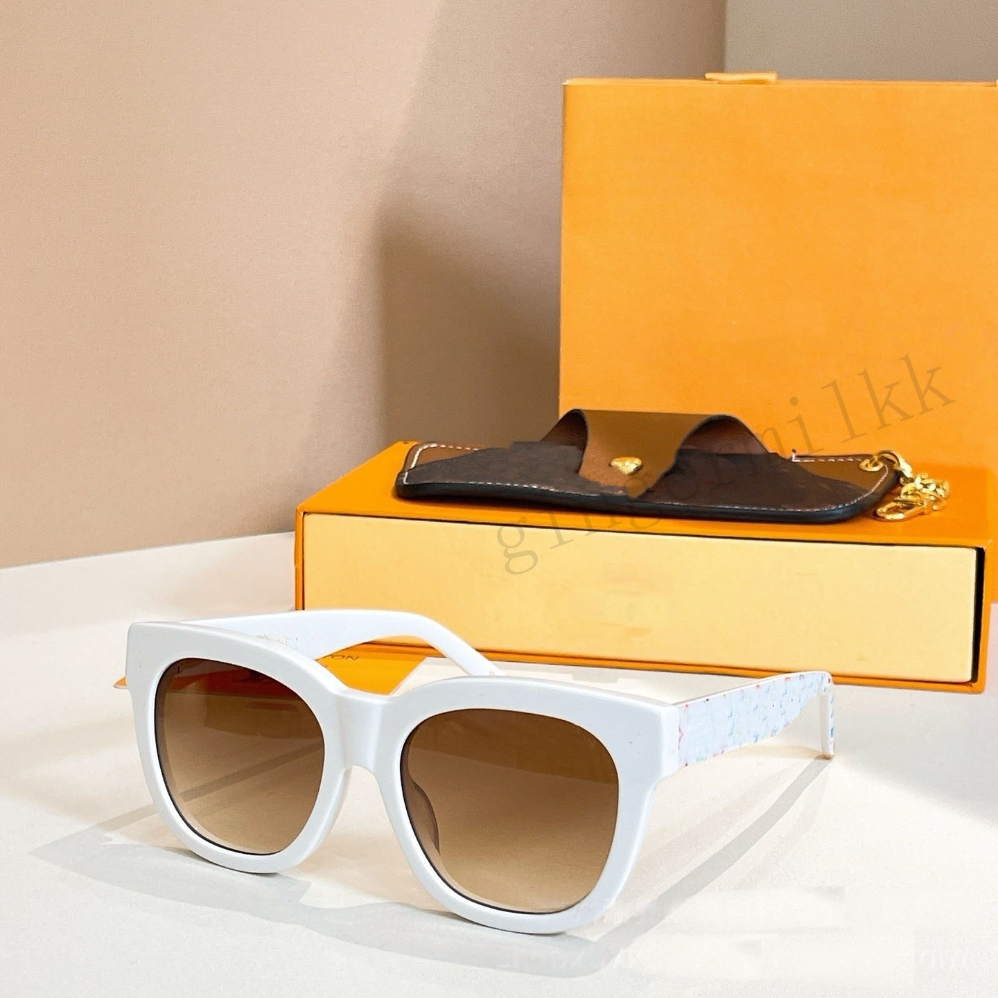 Designer Sunglasses Men's and women's retro sunglasses personalized boxy fashion sunglasses