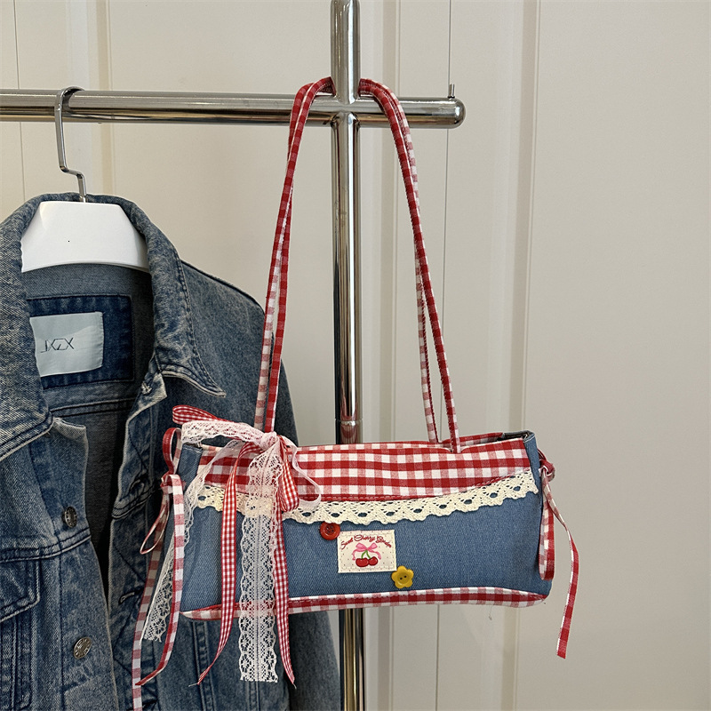 Cute Sweet Small for Women Summer New Fashion Trend Korean Commuter Stylish Underarm Bag