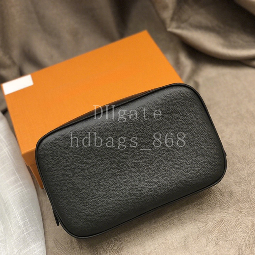 Large toiletry bag Mirror quality Designer bags bathroom bag Luxury Handbag vanity bag Fashion Clutch bag 26cm With box LX01B1