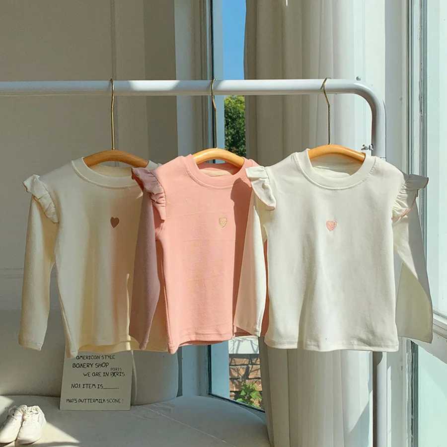 2025 Autumn and Winter Girls Tees Top Lotus Sleeve Solid Color Heart Long Sleeve TShirt Women Baby Cute Bottom Shirt Pajamas Z250826