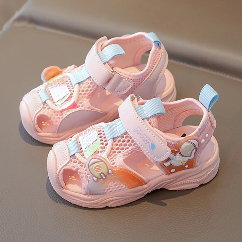Korean Style Summer Sandals For Girls 2025 Trend Fashion Childrens Sport Sandals Hollow Out Breathable Kids Sandals250825