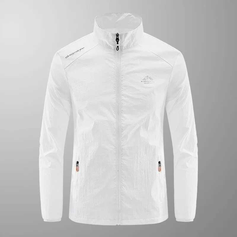 Summer Mens Sun Protection Casual Breathable Sports Windproof Water Resistant Ultrathin Jacket Outdoor Fishing ClothingXJ250826