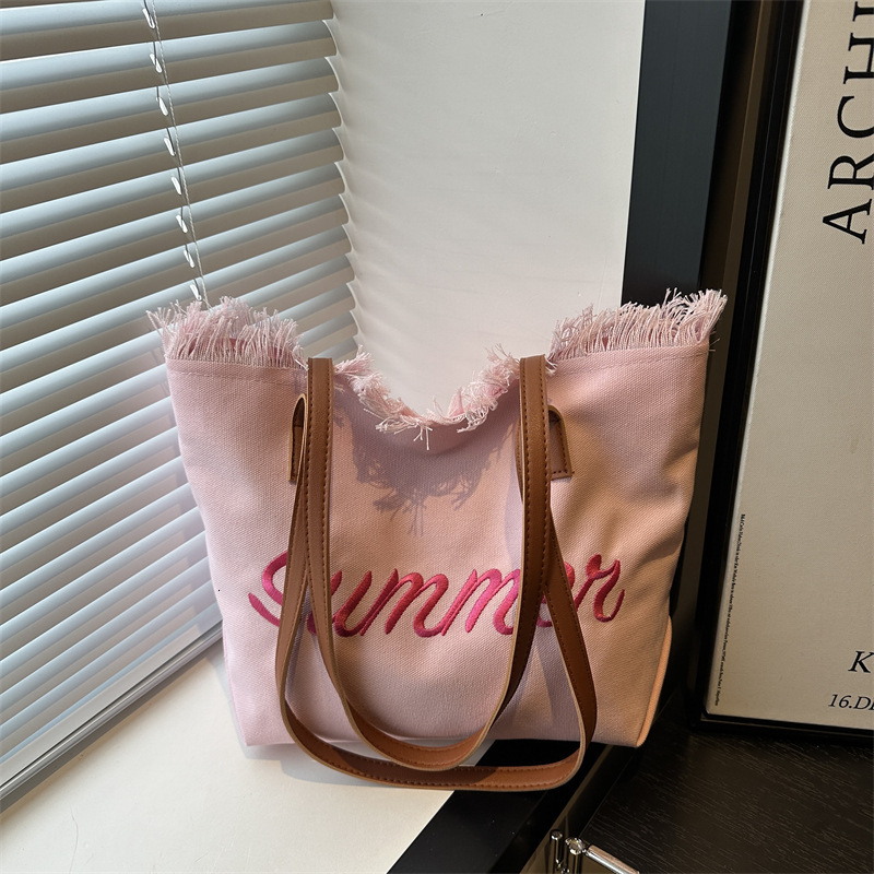 Exquisite Fashion Embroidered Letter Summer Women's Trendy Daily Commute Large Capacity Single Shoulder Tote Handbag
