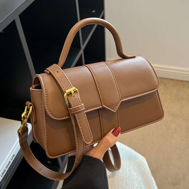 Designer High-Quality Texture 2025 New Fashion Women's Versatile Class Commuter Crossbody Handheld Small Square Bag