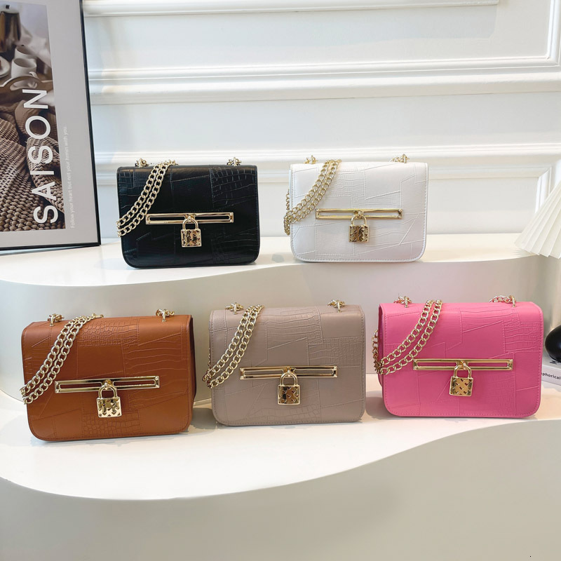 Large Capacity Simple Women's New Fashionable Casual Lock Shape Hardware Chain Crossbody Shoulder Small Square Bag