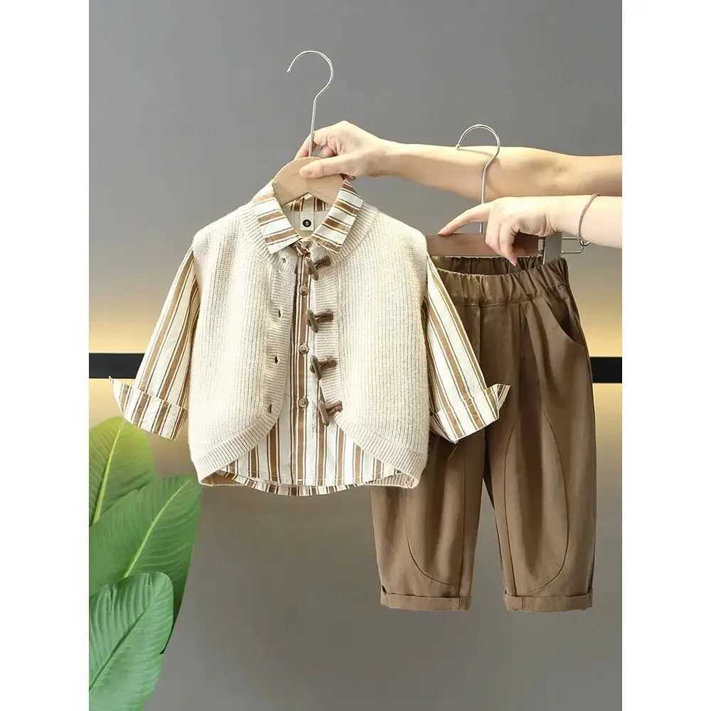 2024 New Childrens Clothing Set Sleek Boys Sweater Vest Pants Three-Piece Set Handsome Baby Spring Casual Clothes XJ250815