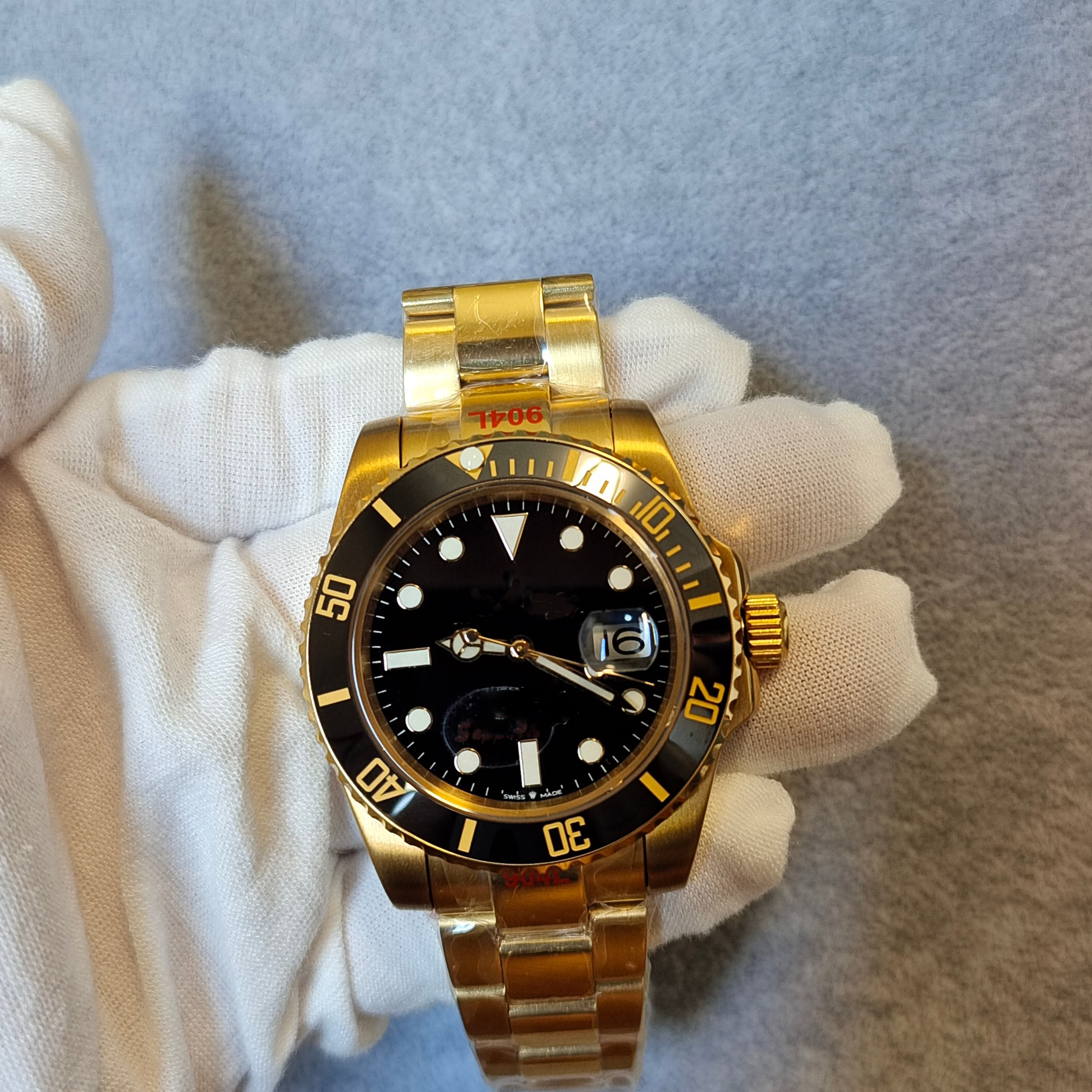 2025 new Mens Watch Automatic Mechanical Movement Sapphire Glass Gold black dial