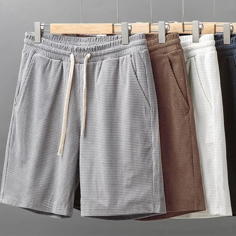 Mens Solid Color Summer Sports Shorts Basketball American Casual Beach Pants Waffle Five Quarter M5XL 250825