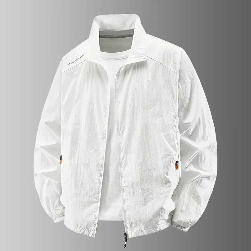 2025 Ultraviolet Proof Sunscreen Zipper Jacket Fishing Coats Mens Breathable Sports UV Protection Quick Dry Skin WindproofXJ250826