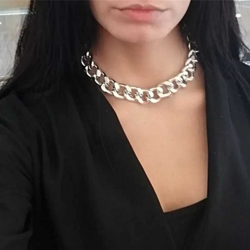 New Fashion Women Men Cool Punk Goth Silver Color Stainless Steel Cuban Link Chain Choker Necklace Jewelry AccessoriesXJ250826